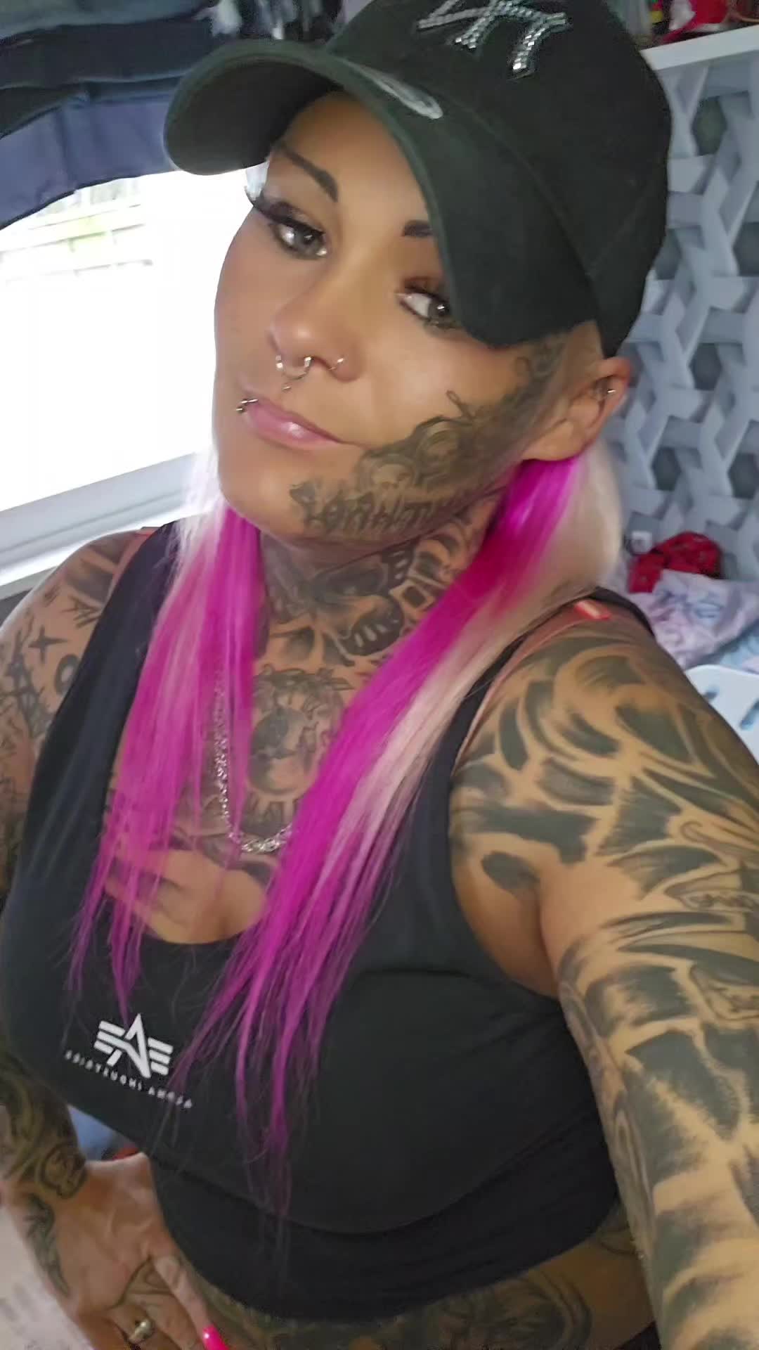 @𝓝𝓲𝓬𝓴𝔂.𝓞𝓯𝓯𝓲𝔃𝓲𝓮𝓵𝓵