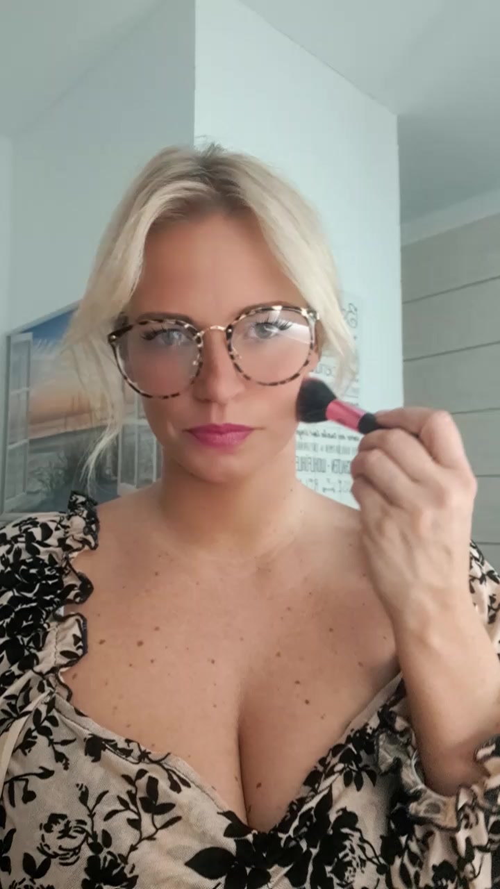 @affeanna