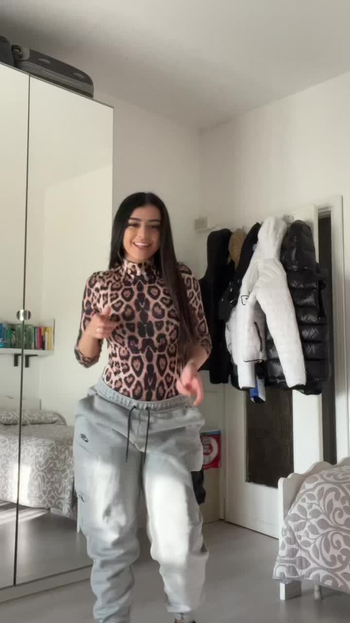 @Yasmina
