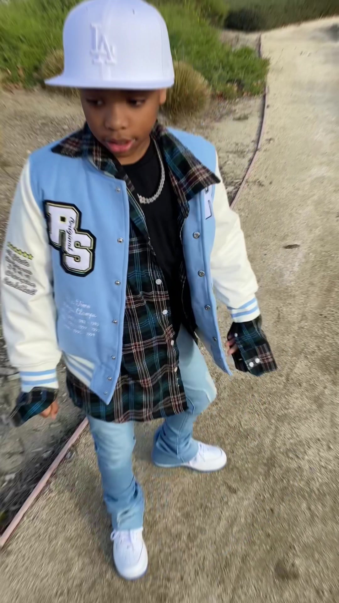 @Jahplayz