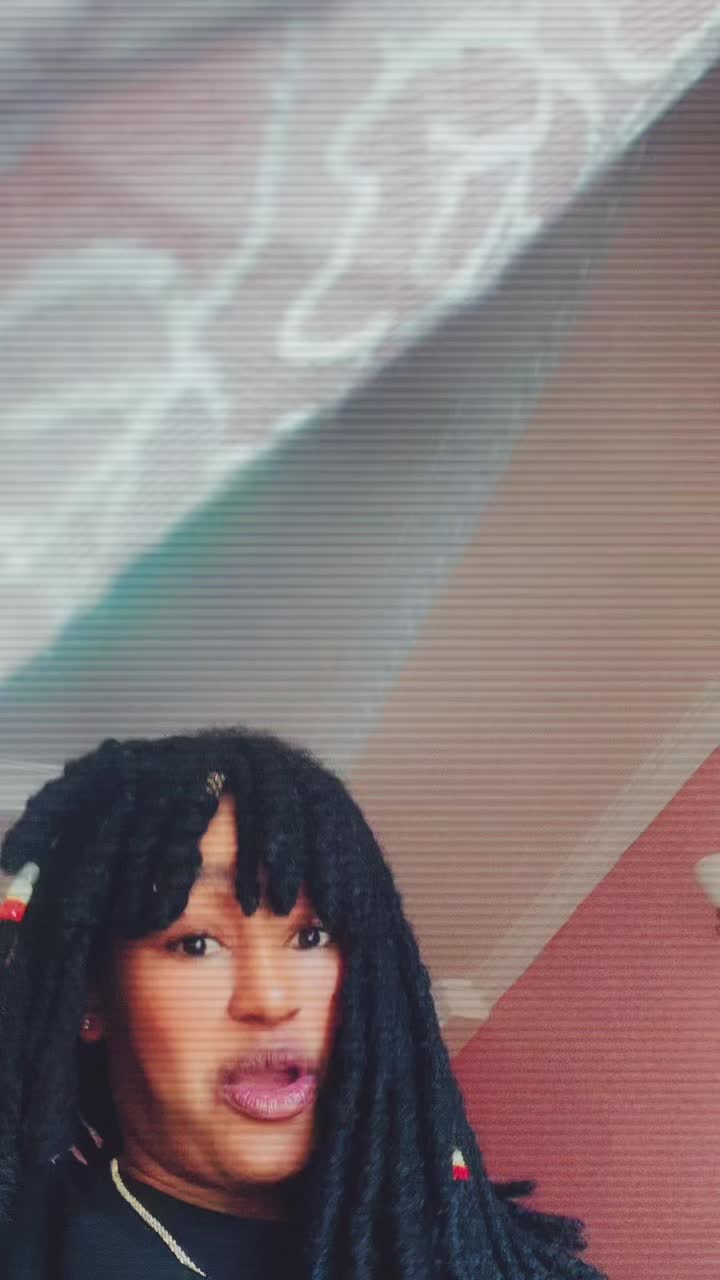 @Cleopatrapoulsen   🧿🪬