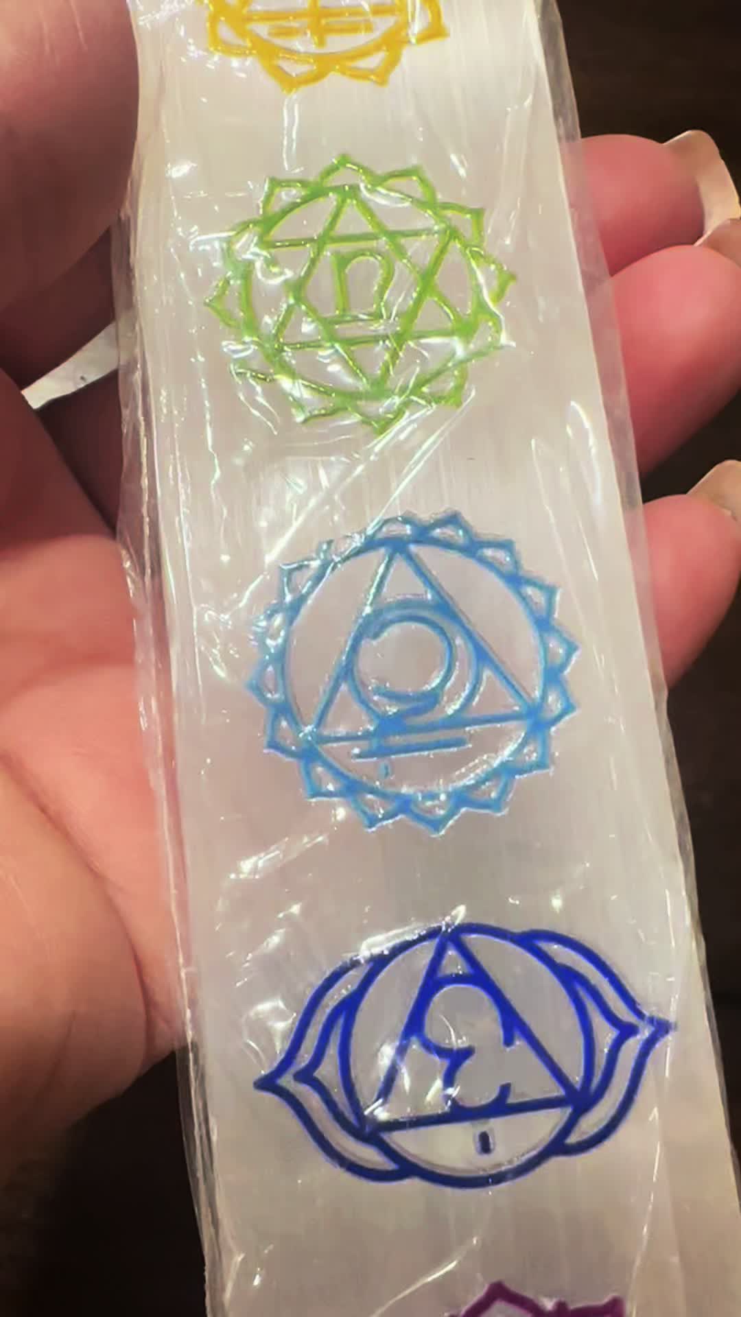 @Divine Crystals