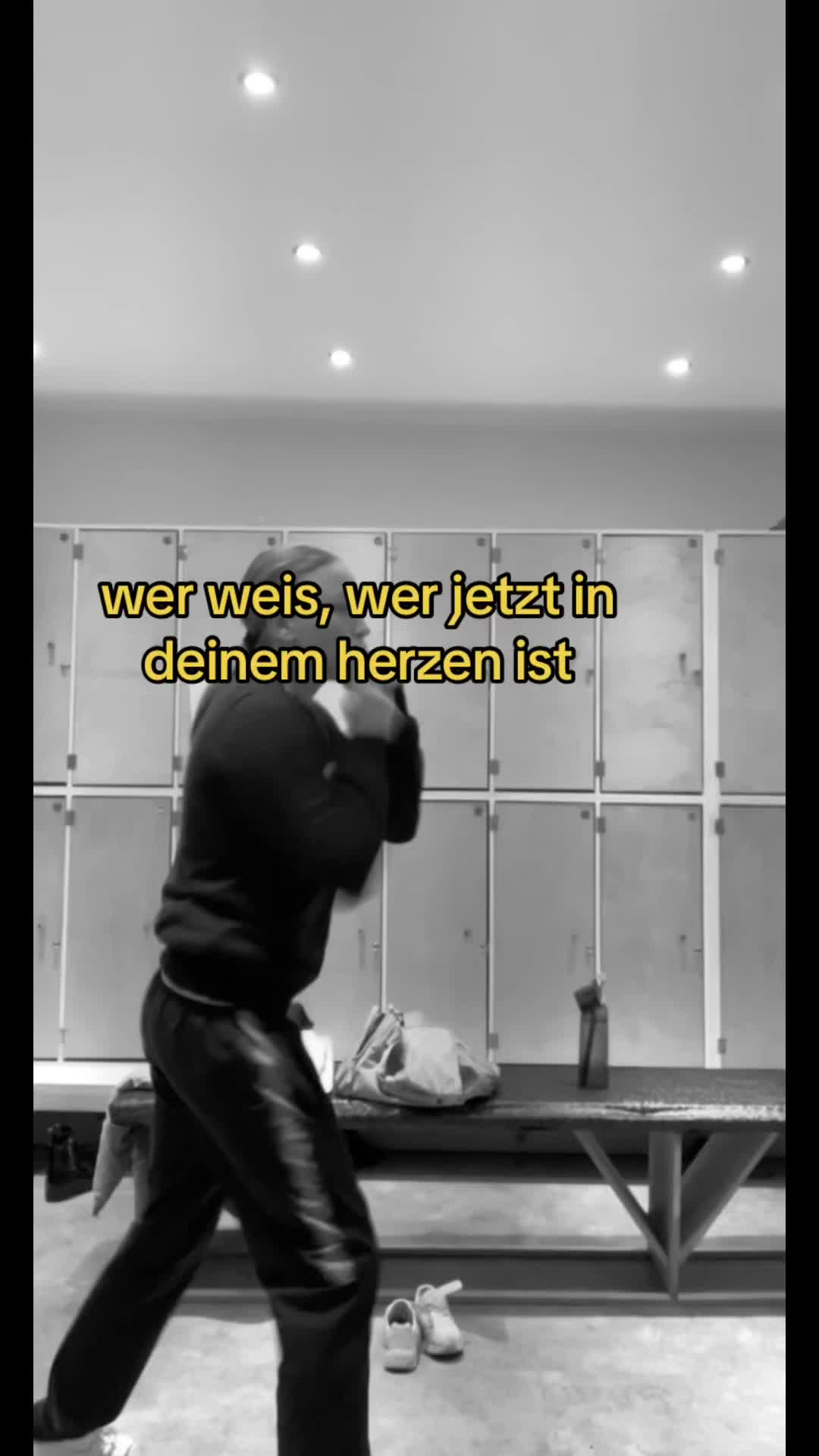 @sharon1o9
