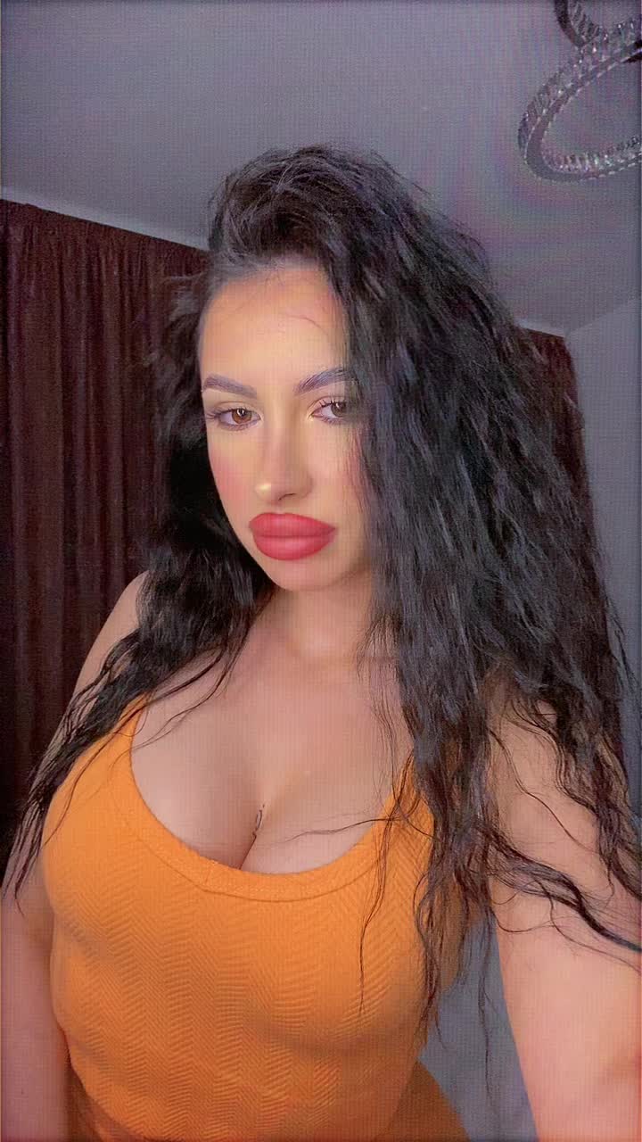 @𝓐𝓵𝓮𝔁𝓲𝓼