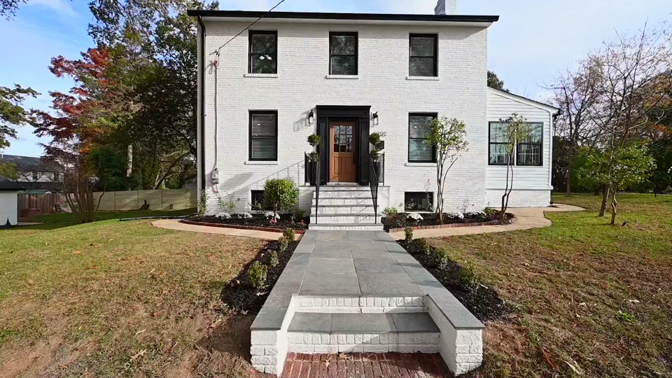 @Alexandra Iamandi, REALTOR&reg;