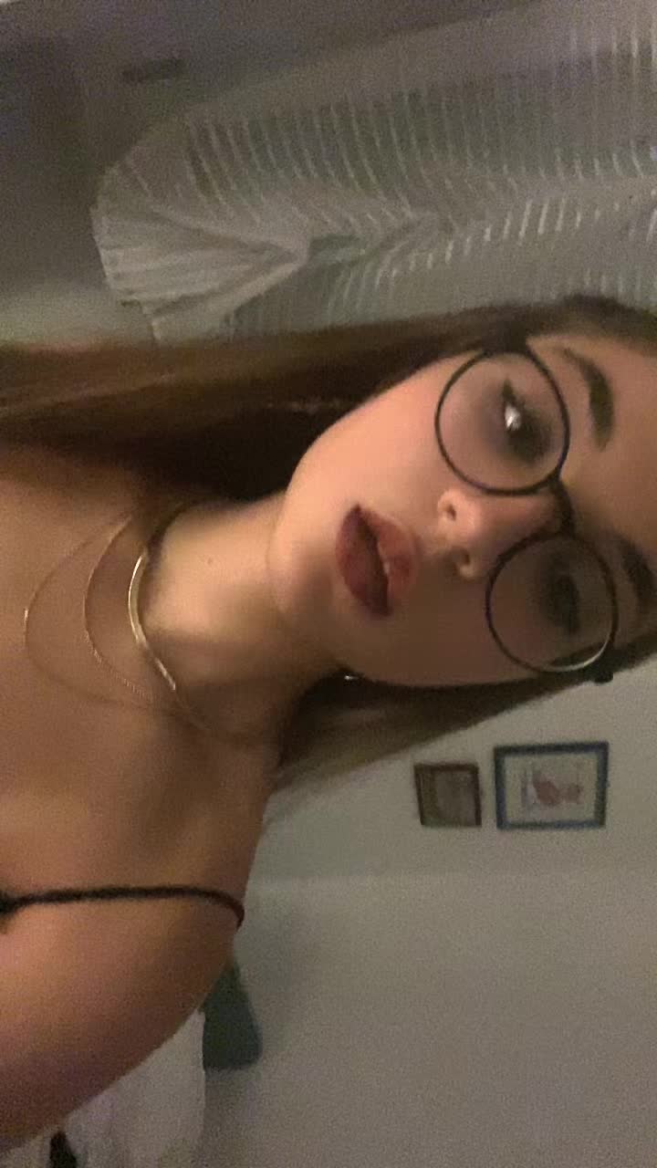 @emilia_bruno__