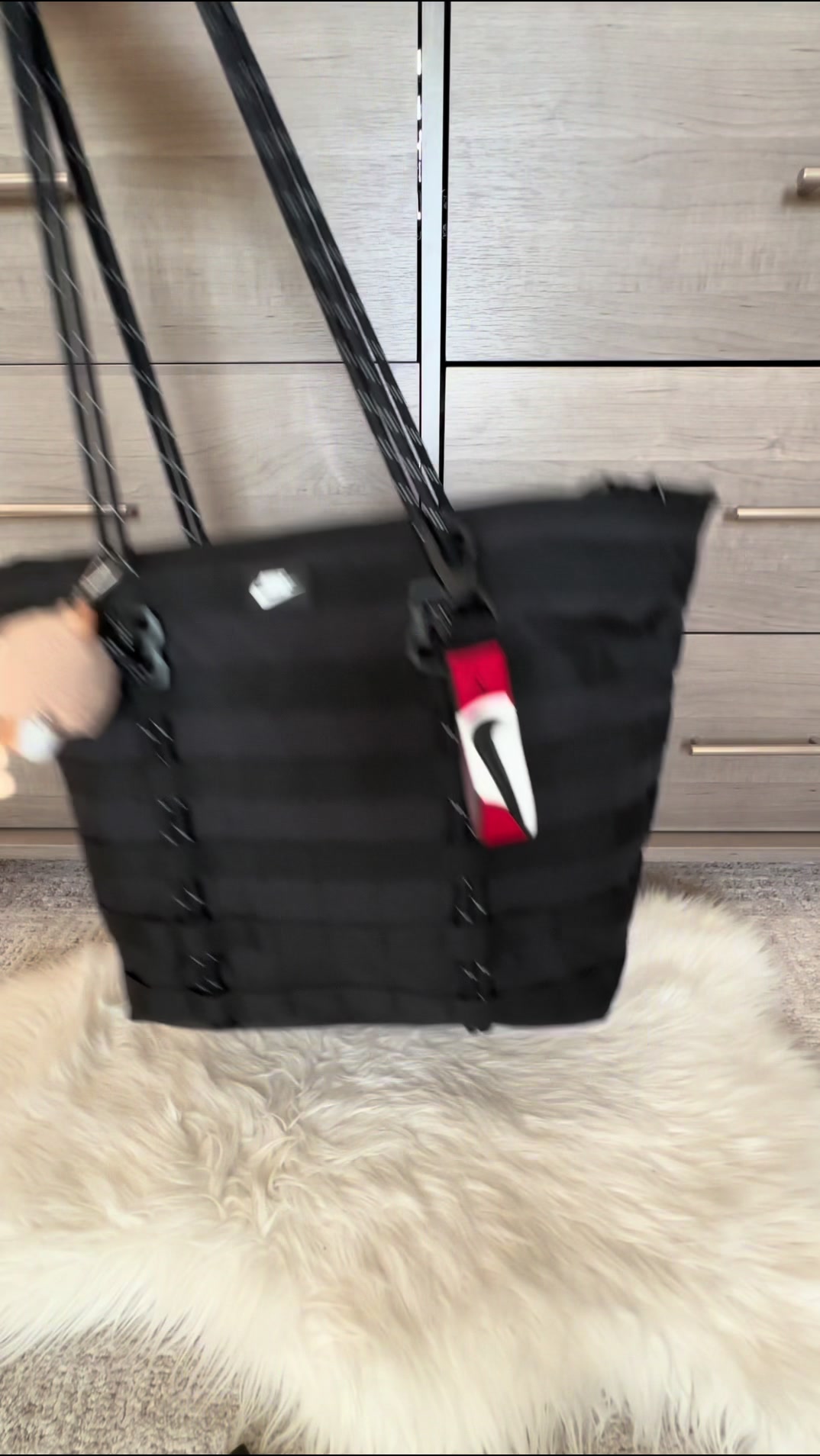 @nikexnicole