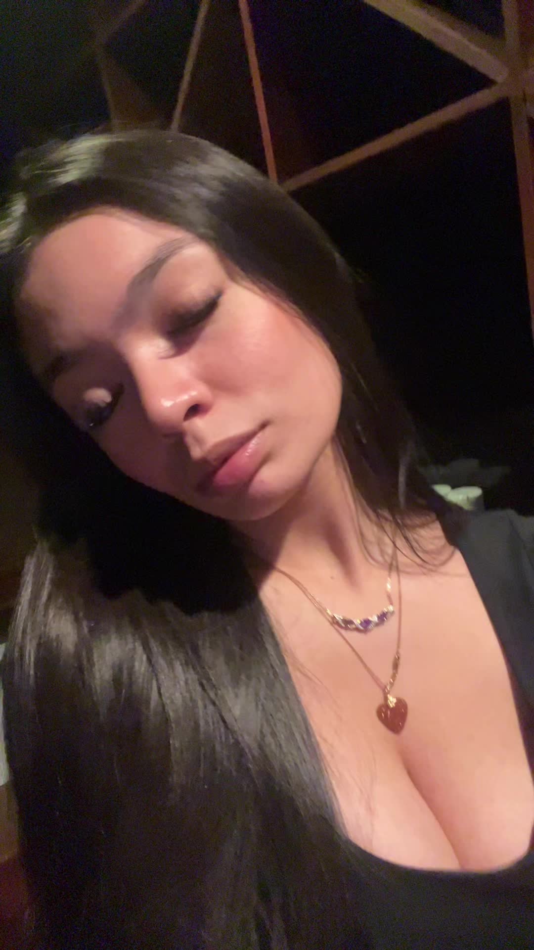 @Victoria