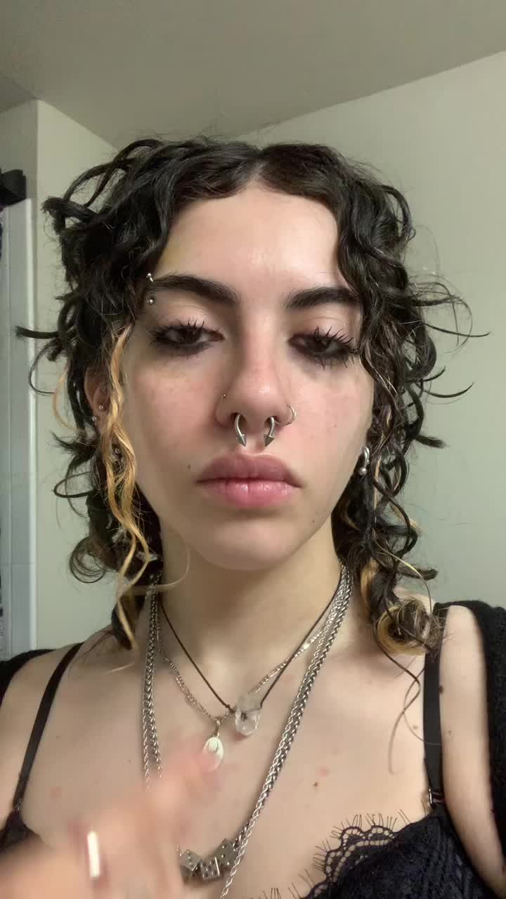 @M 0 3