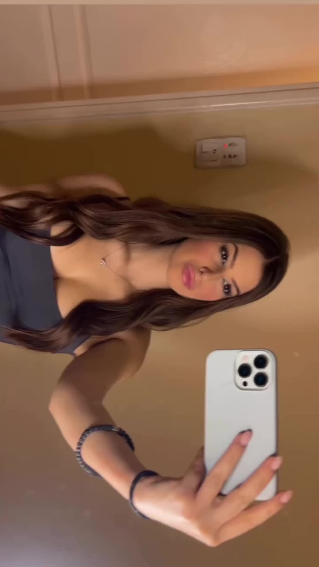 @Елена