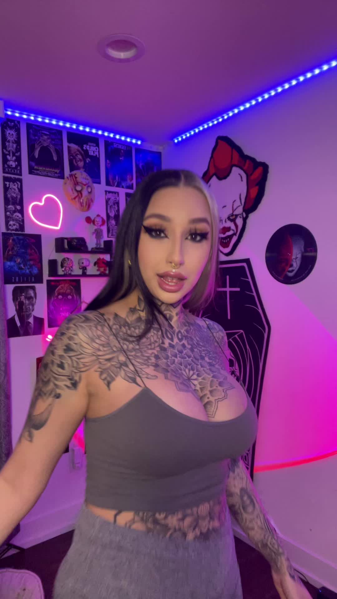 @IG : split_tongue_bri