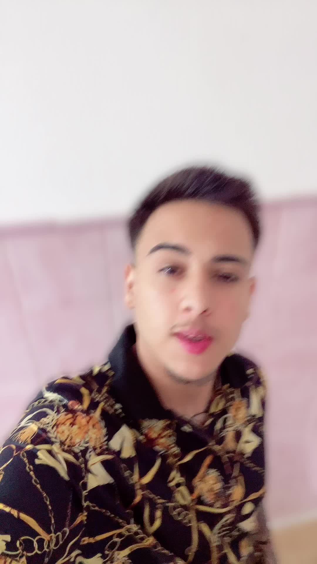 @😳Mariucu 🙄