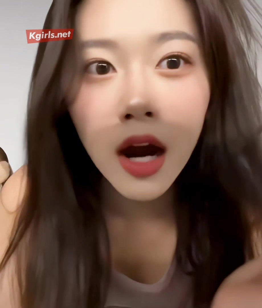 @KpopsNewBest