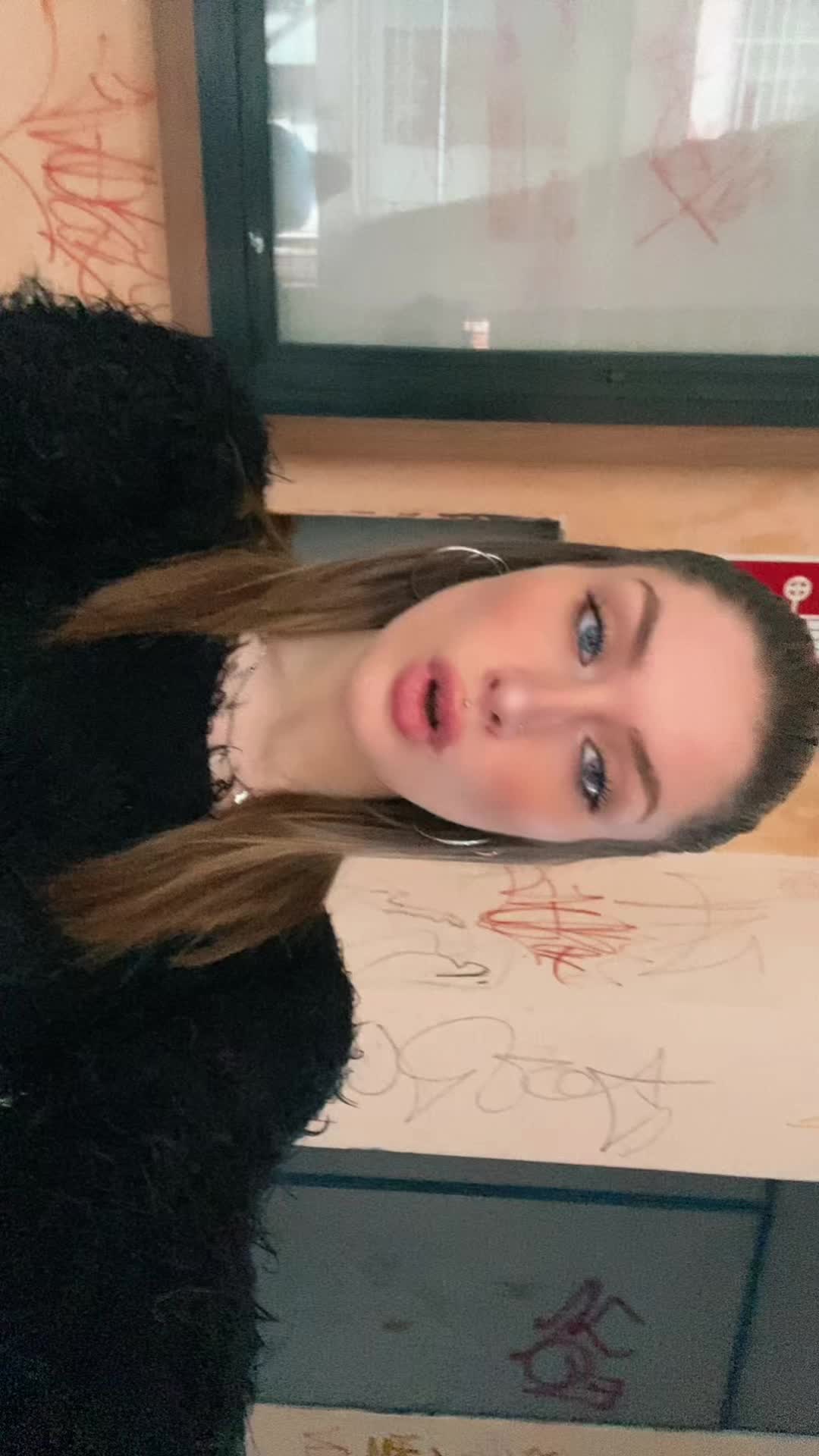 @aur&ograve;