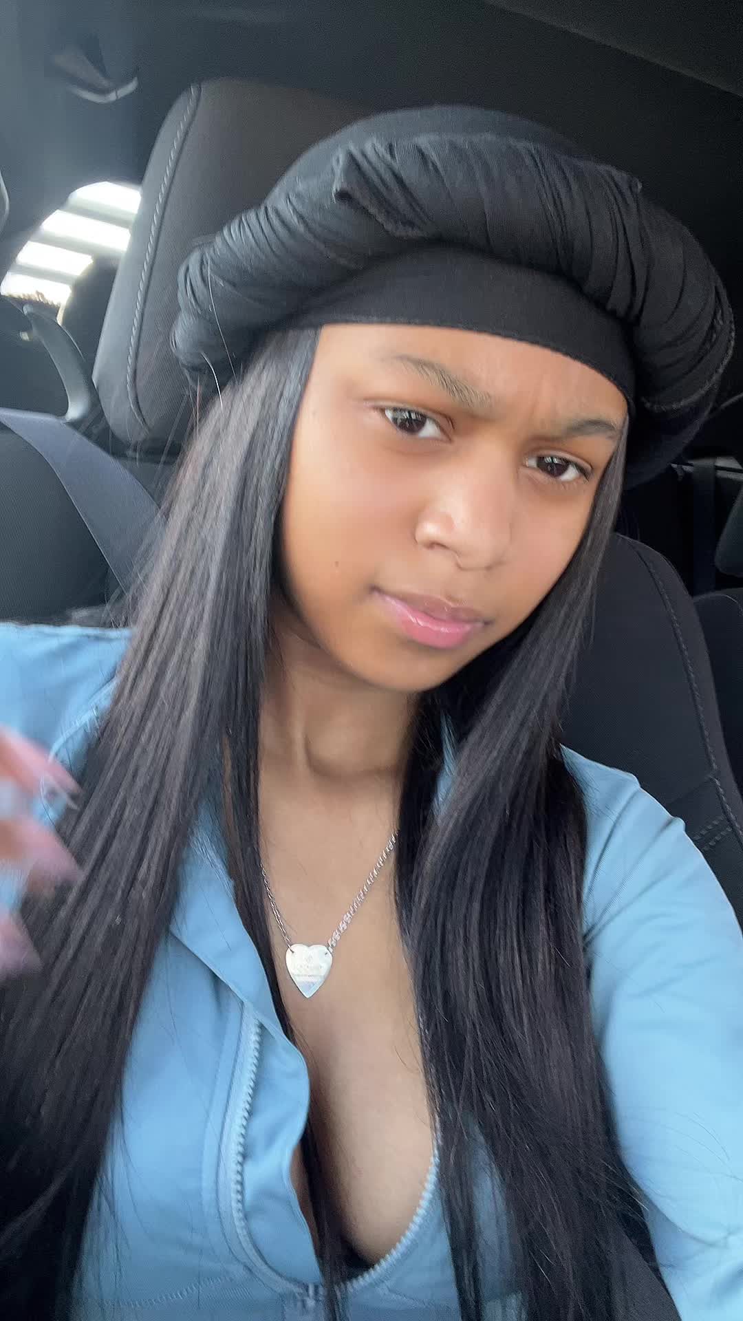 @tinyydagg