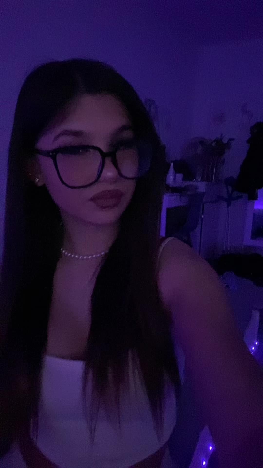 @077._.alina
