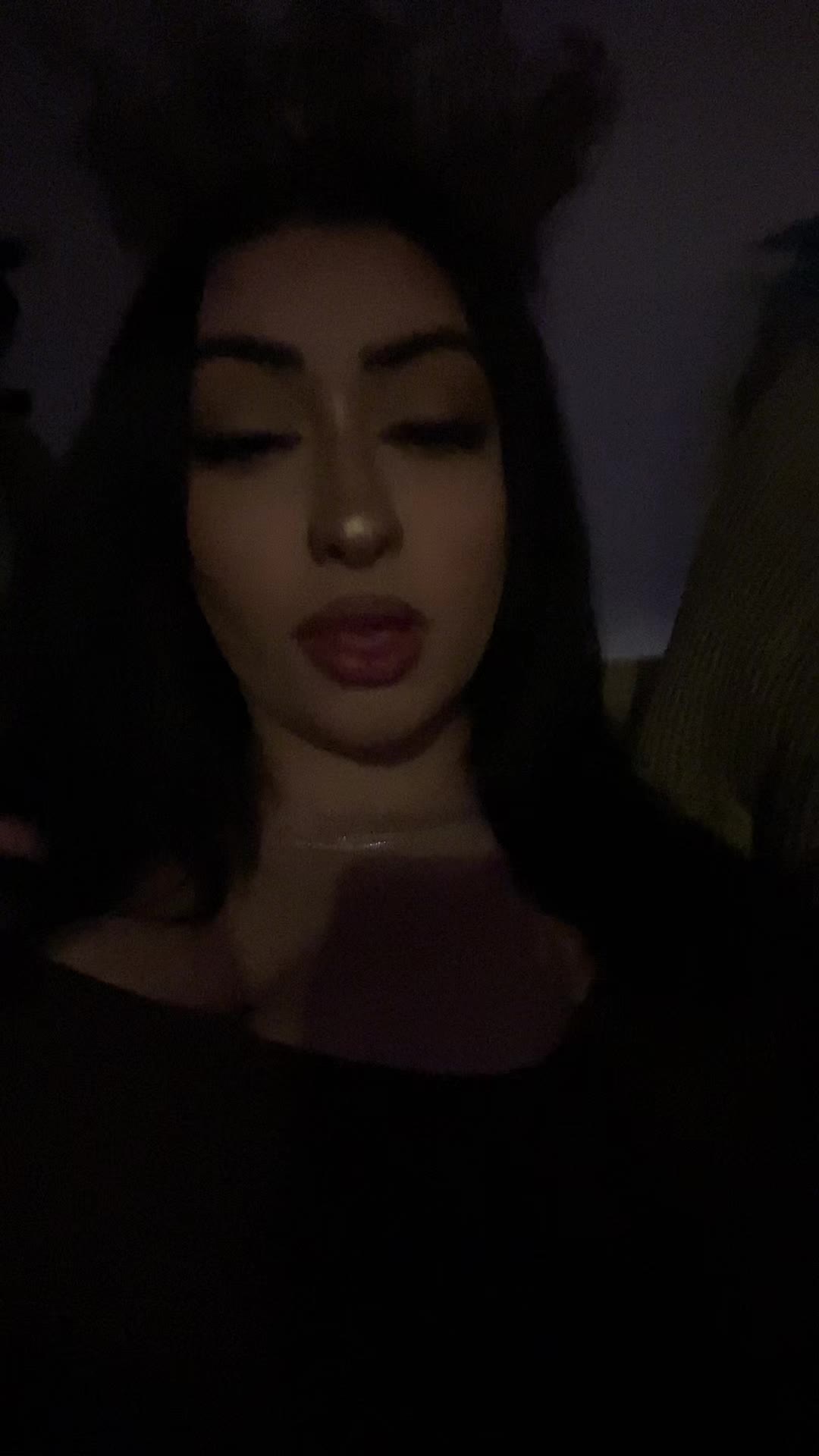 @🖤🗡𝓝𝓪𝓷𝓲 🗡🖤