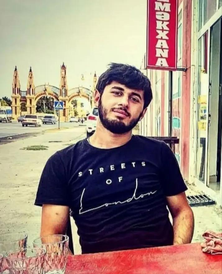 @Sərdarlı🥀