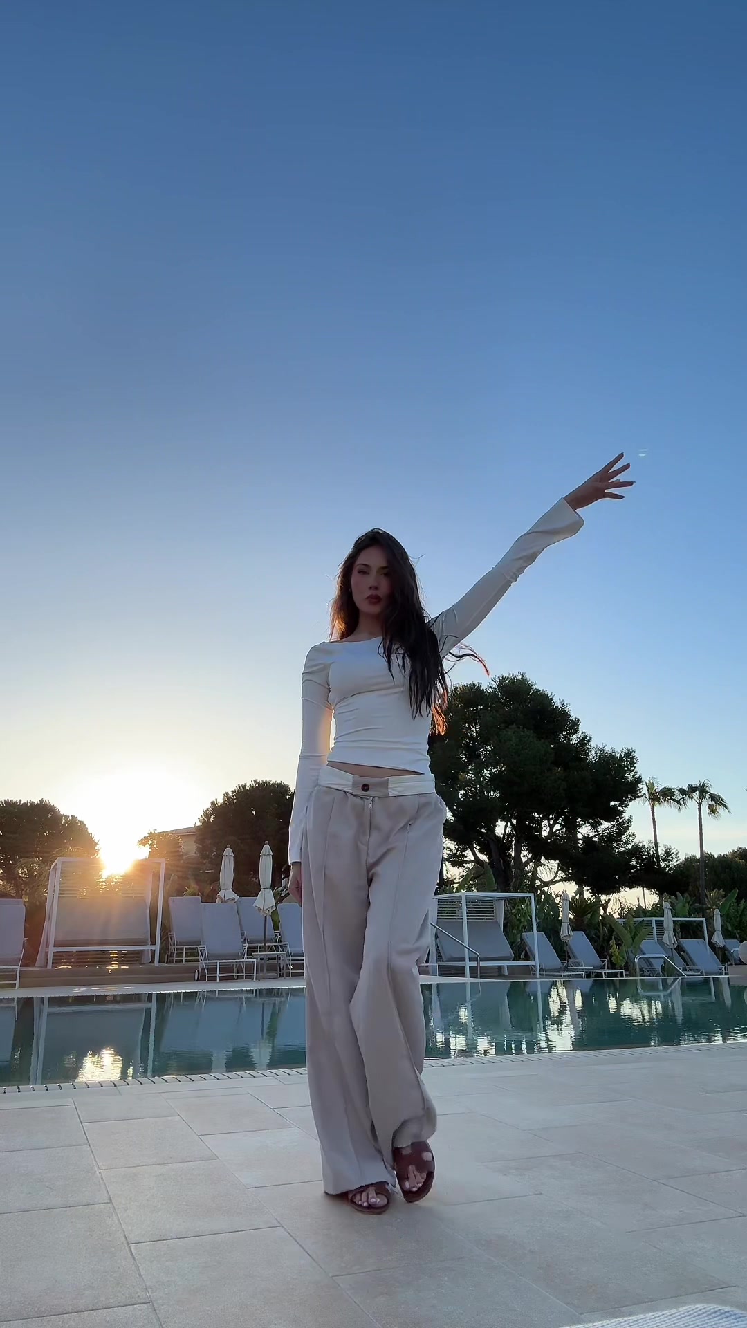 @Eva