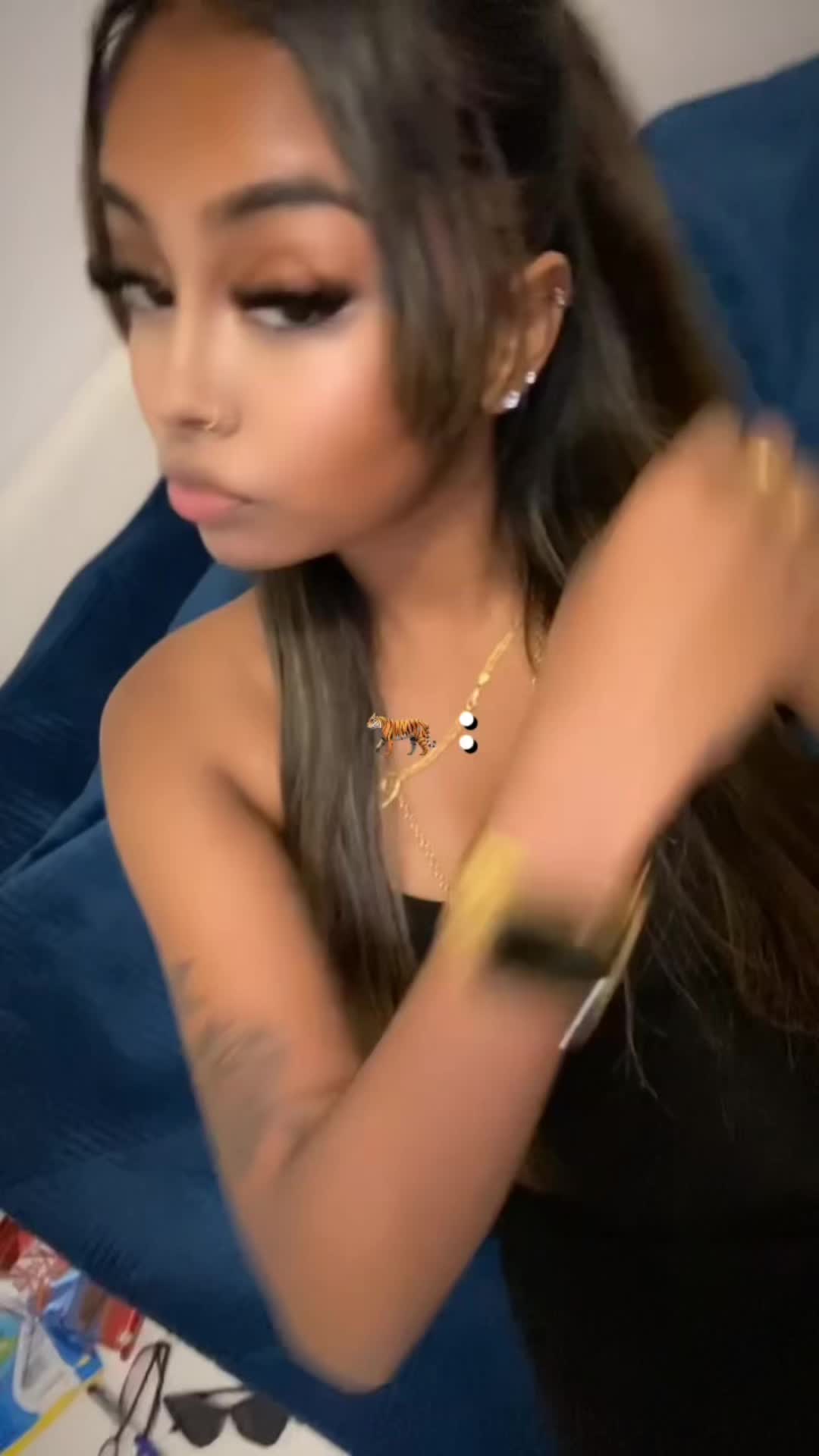 @𝒏𝒊𝒏𝒊𝒊 ॐ