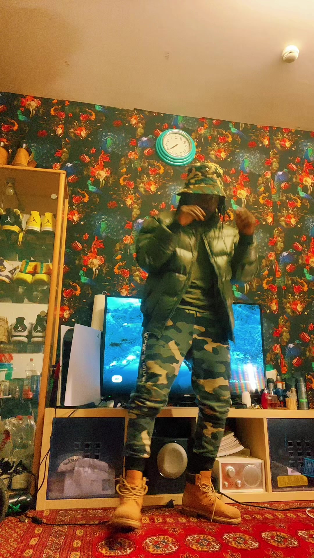 @Jay 10 🇸🇱🇩🇪