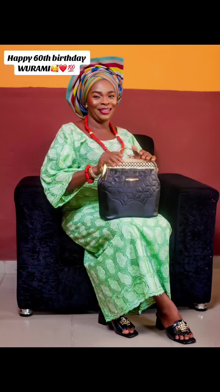 @FASHION/SUPRISEPLUGOJO(LASU)