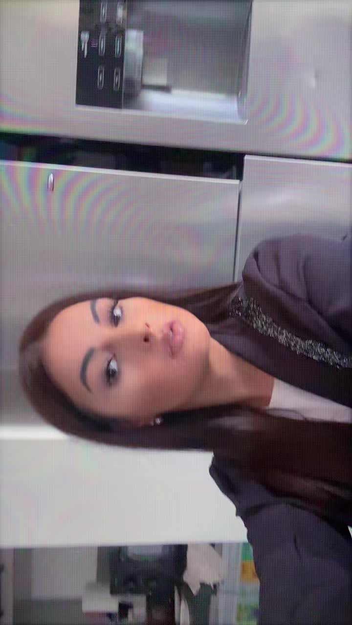 @Mademoiselle