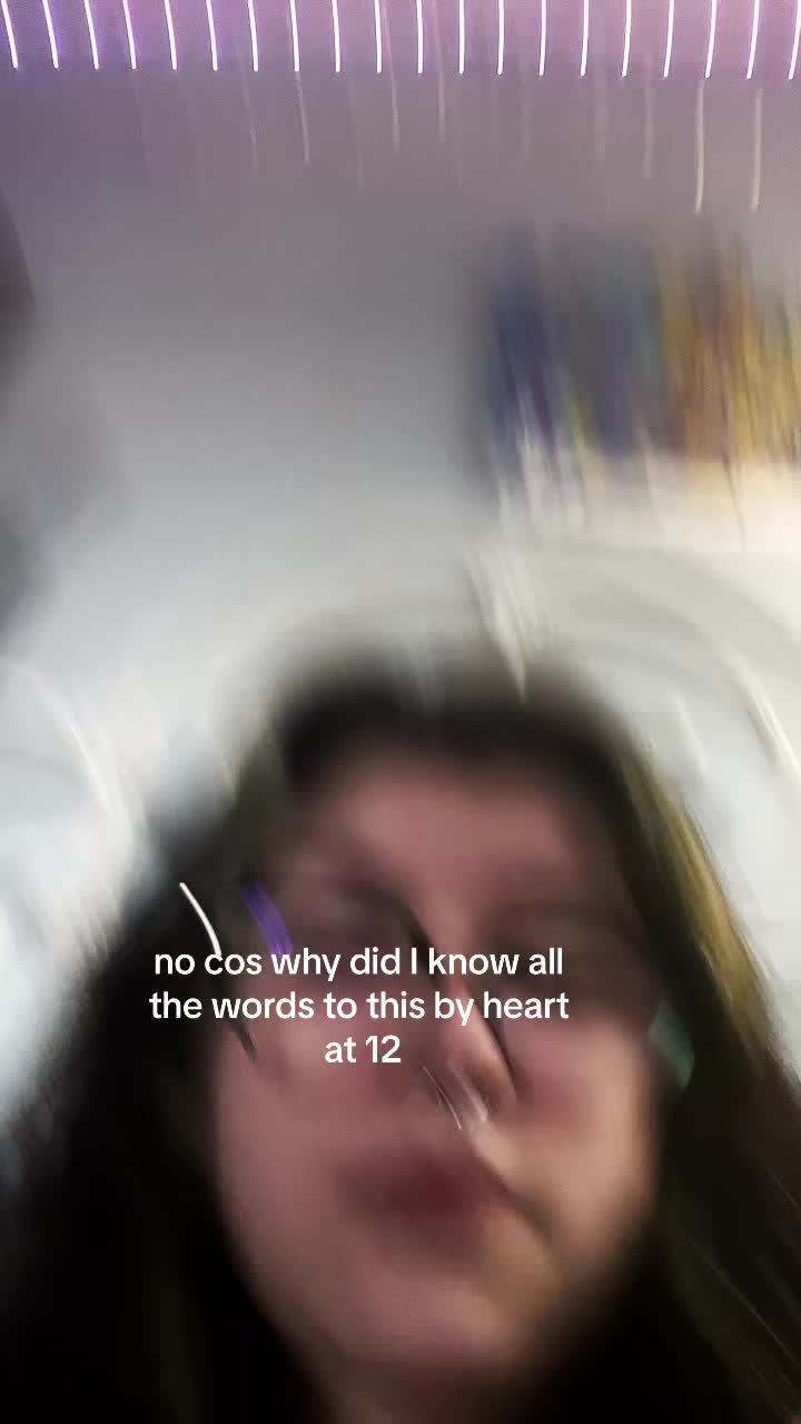 @Chloe