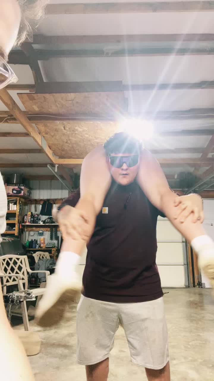 @BigJwow