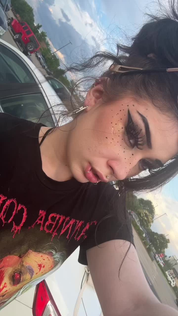 @christinka 😈