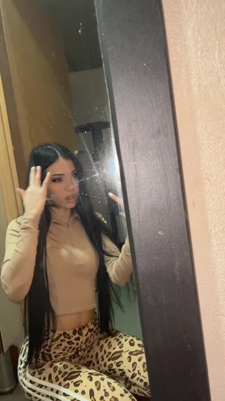 @little_marry_223