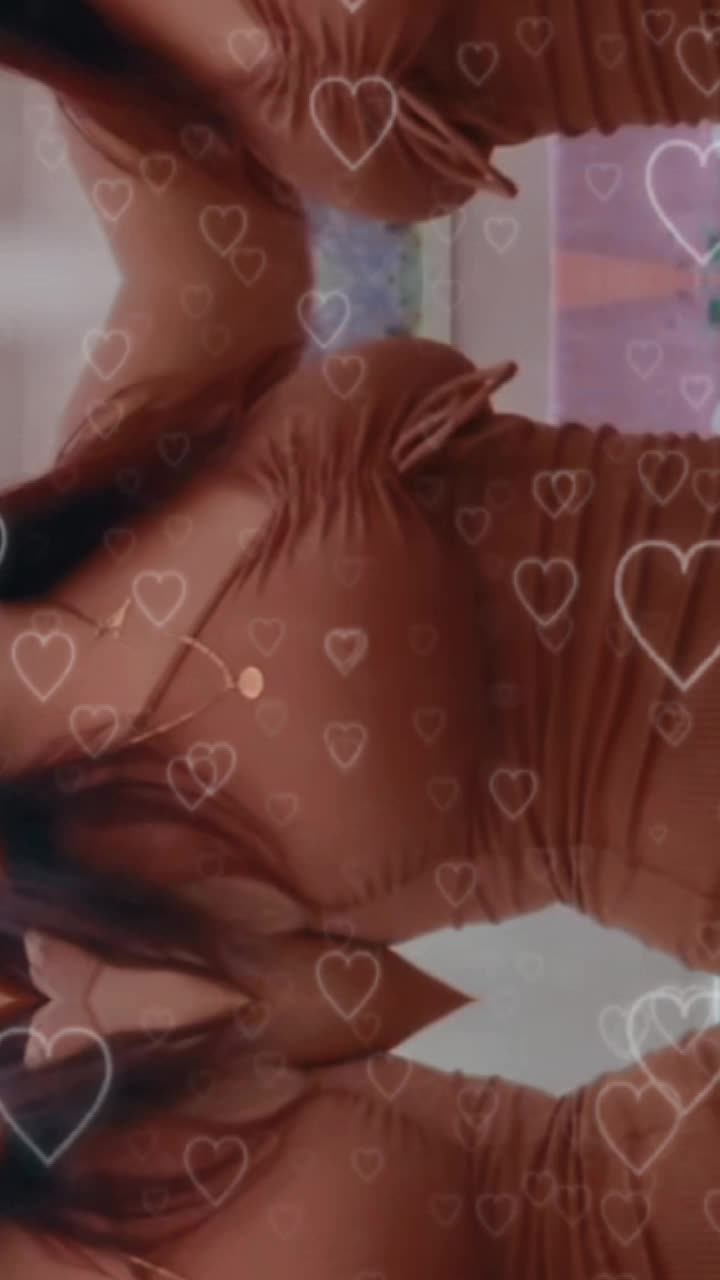 @spookybitch