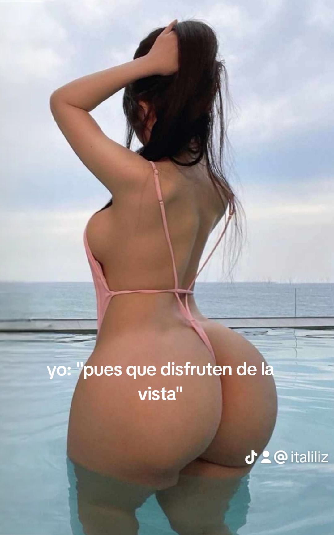 @Latinas