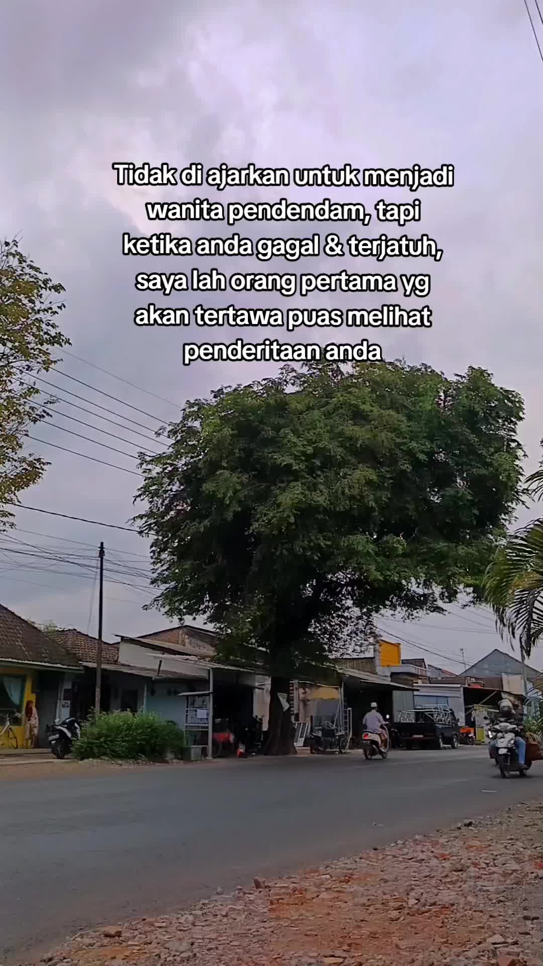 @emang rose namanya