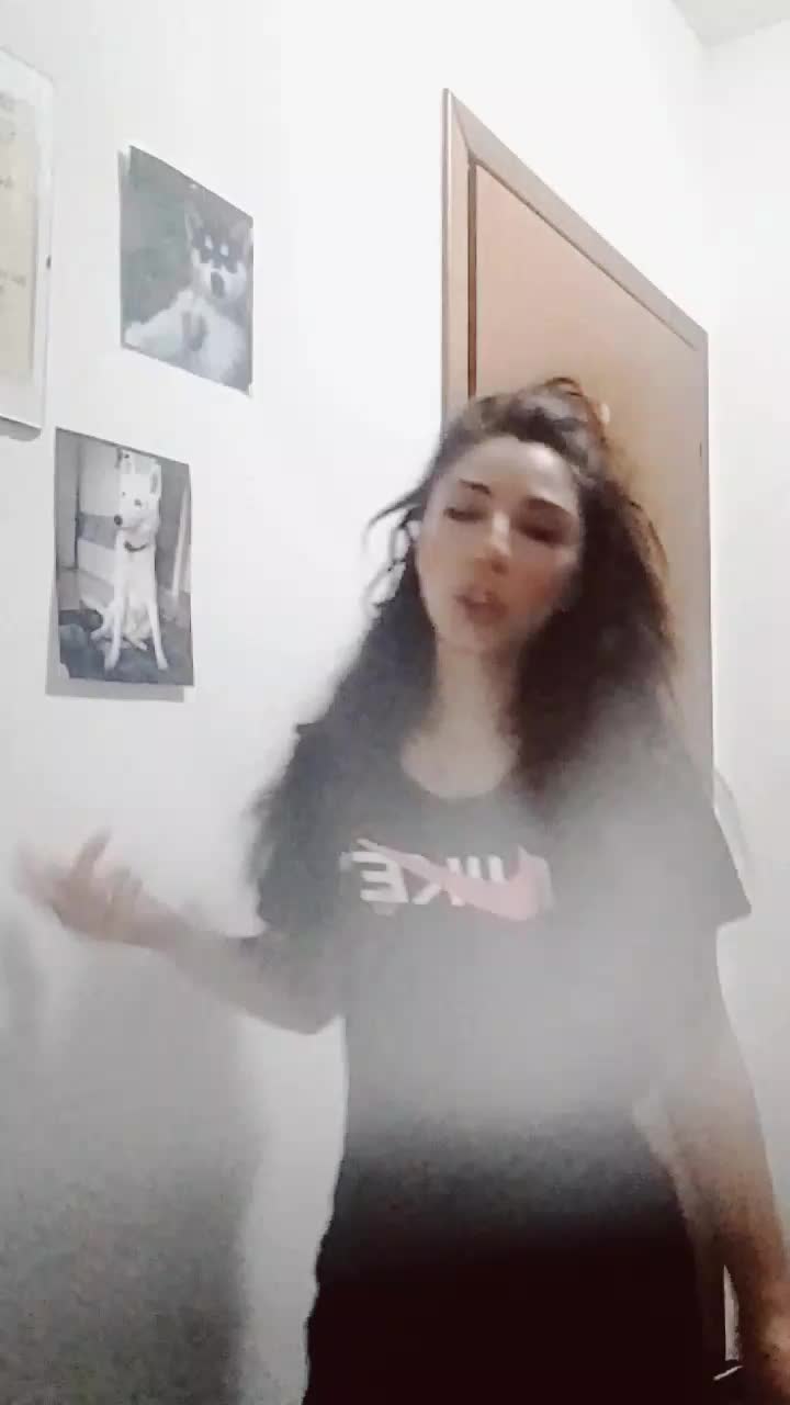 @angela