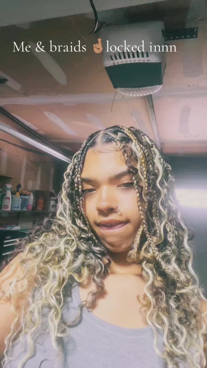 @miadastalli0n