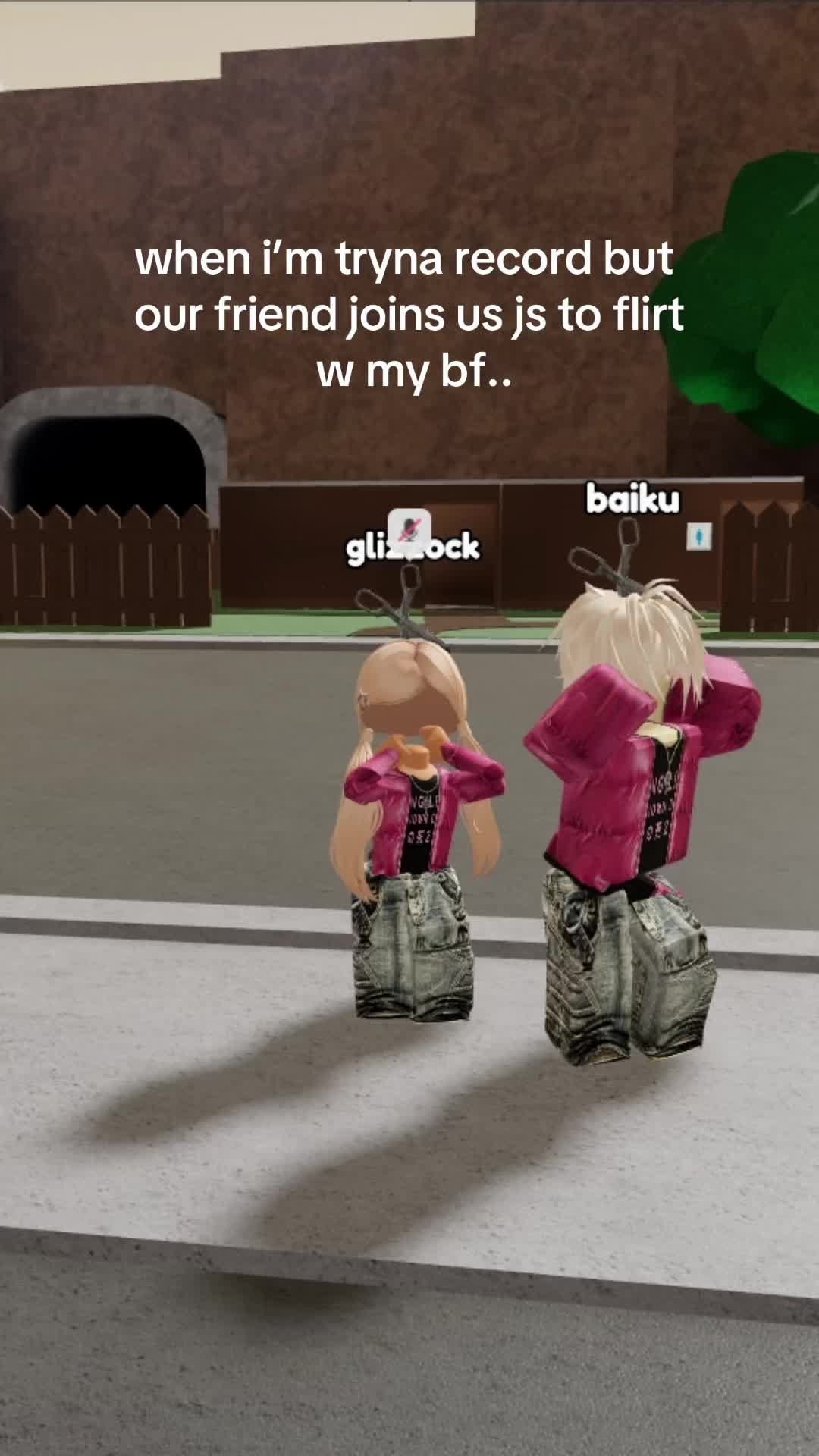 @liz :]