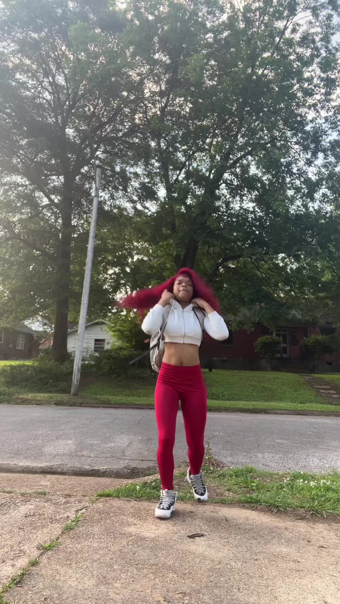 @upshit.ispooh