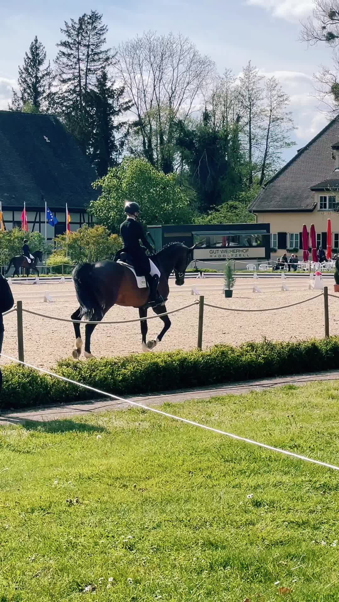 @Reitclubschoren
