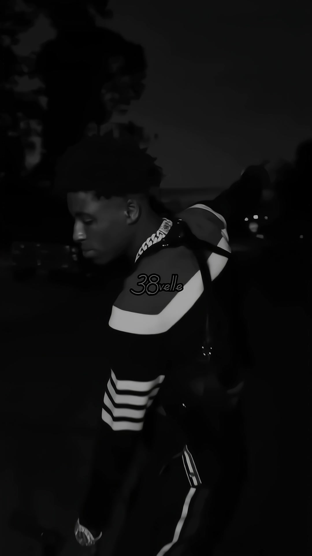 @Velle Short For "Travelle" 💯