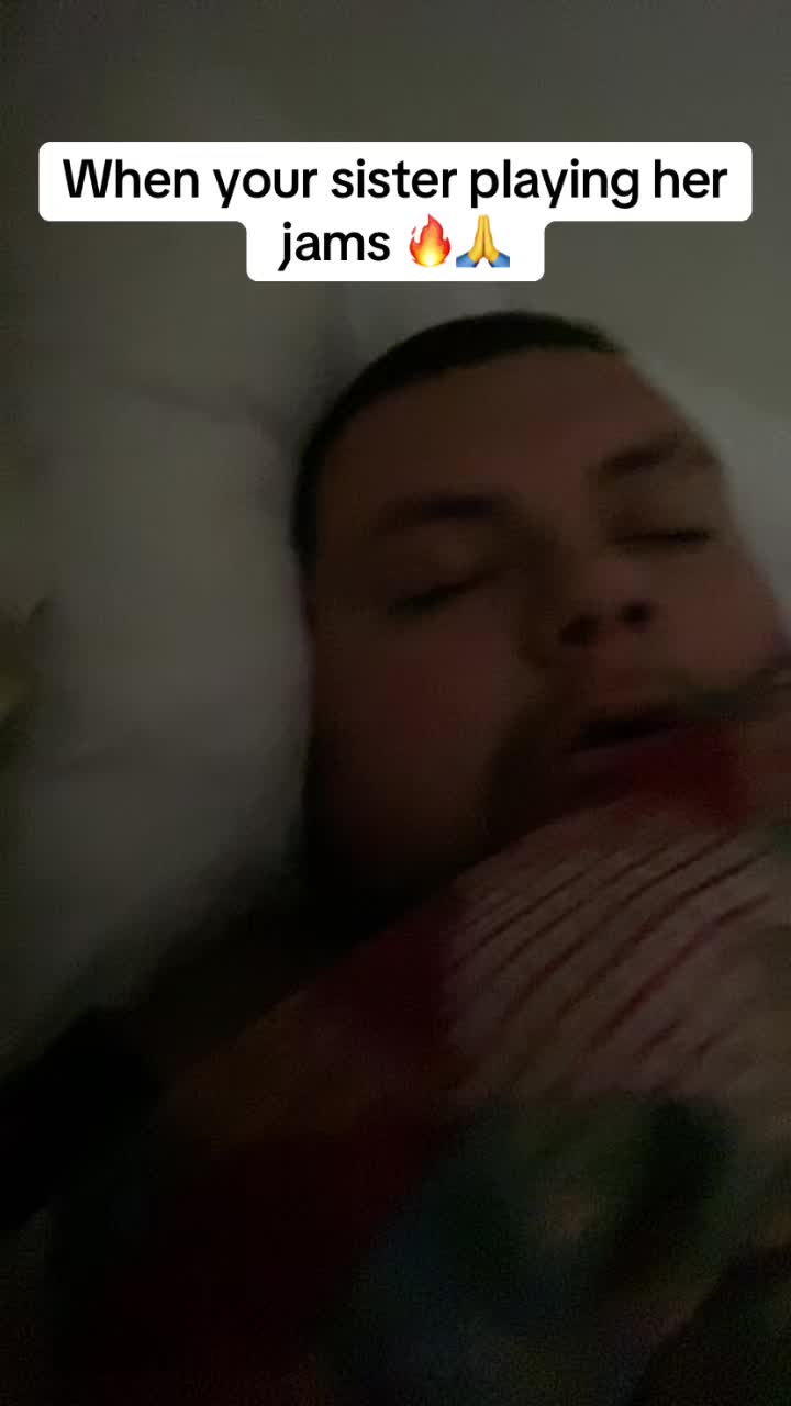 @Funnieboi2