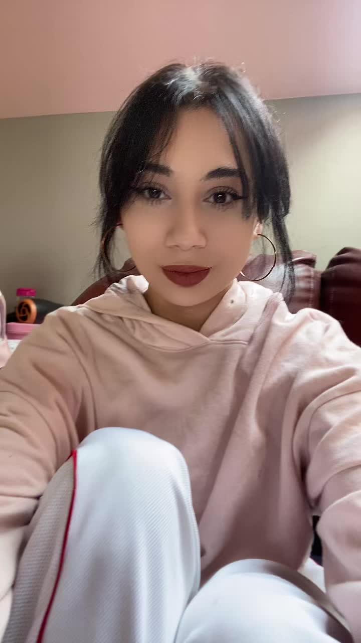 @Angela