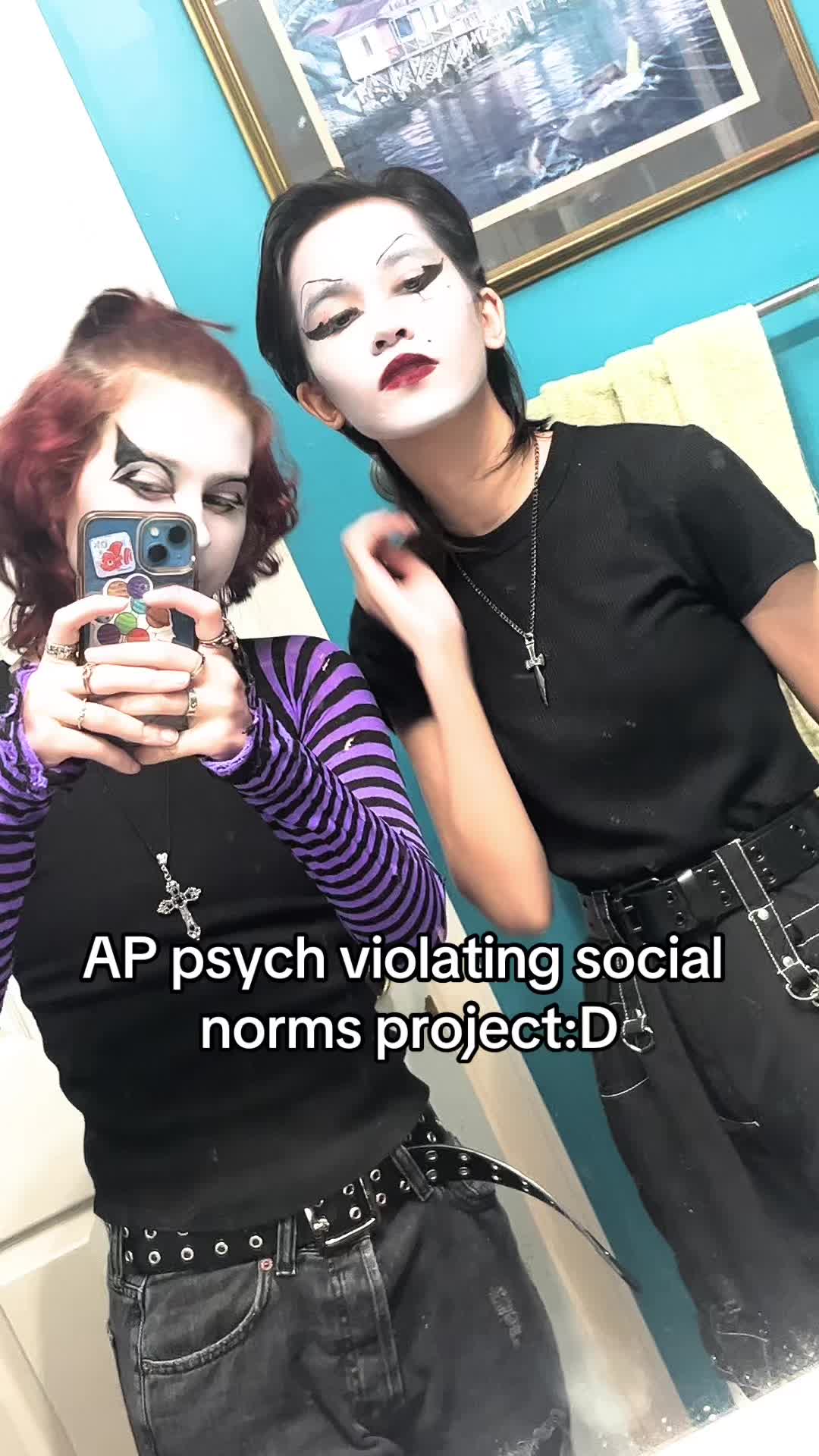 @&deg;‧ 𓆝 𓆟 𓆞 &middot;。