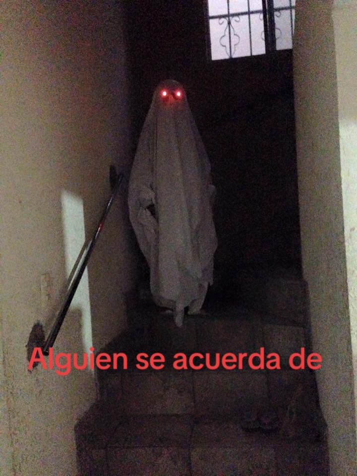 @Hola👌🤑
