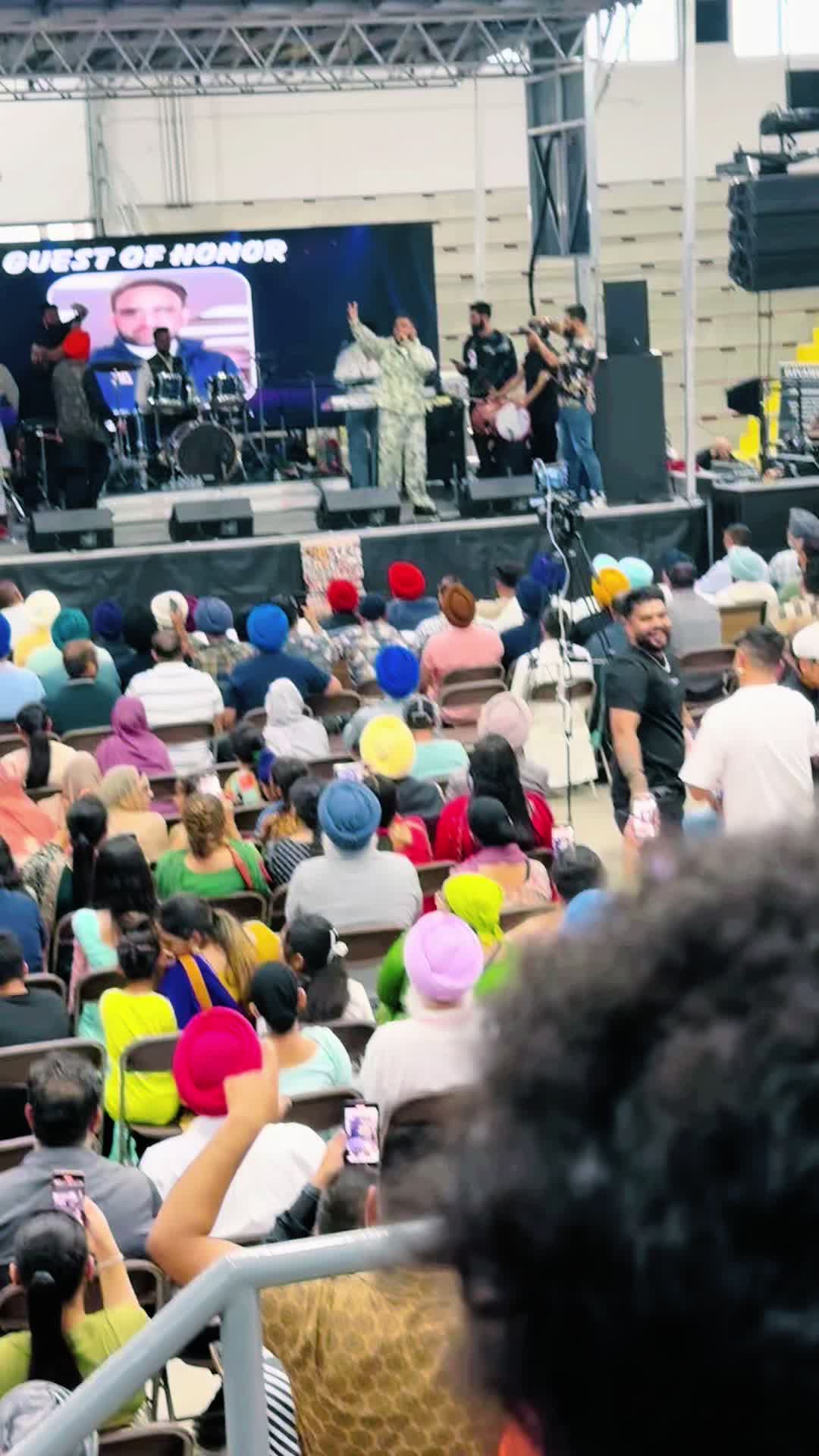 @Kaur Multani 👩 🇺🇸