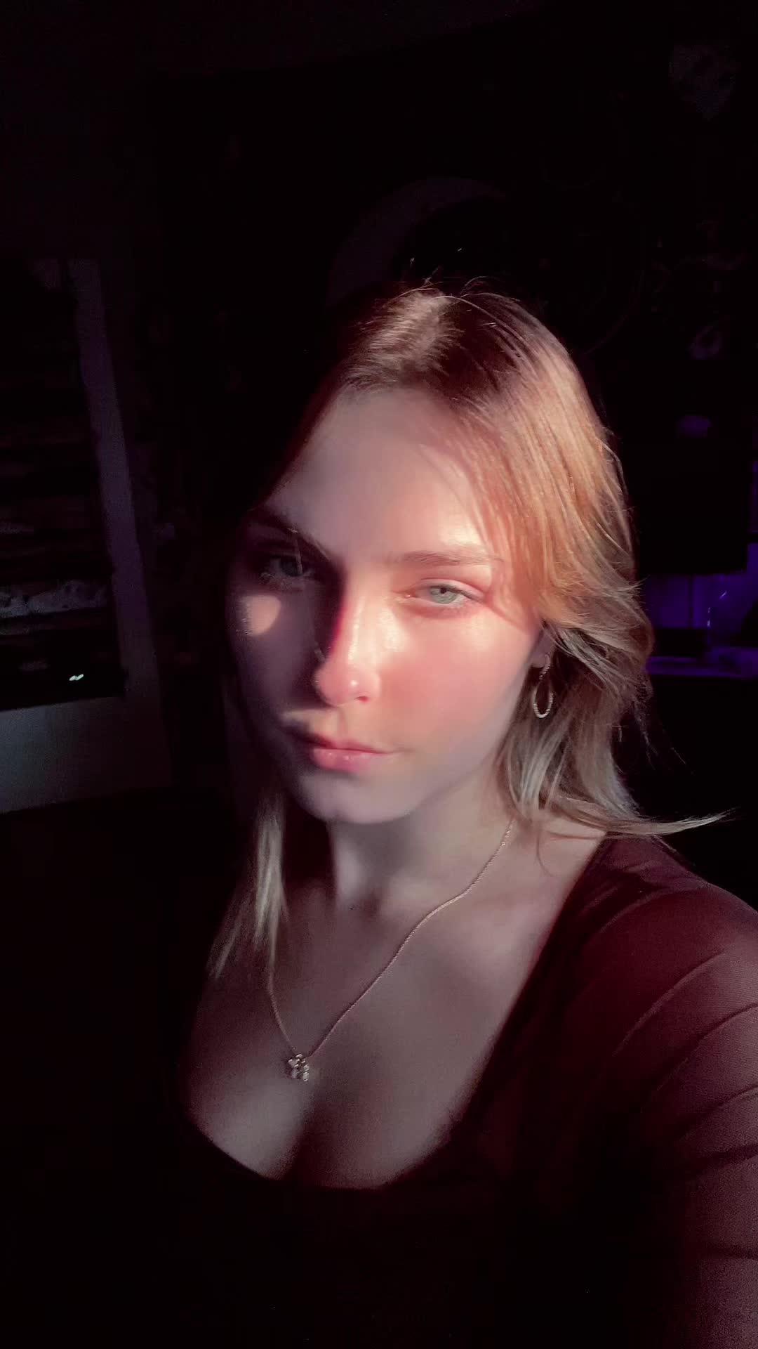@ashyy