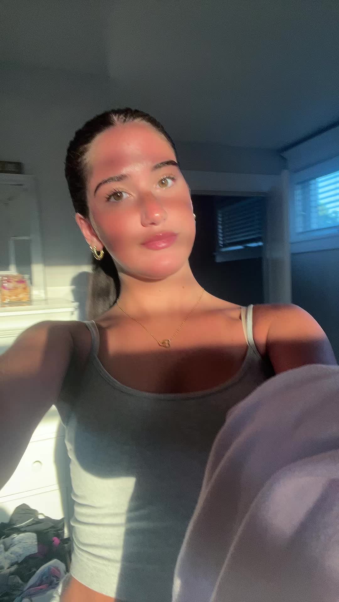 @Sophia