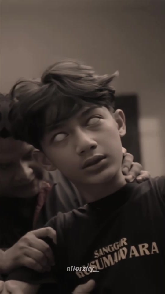 @𝕽 𝖎 𝖘