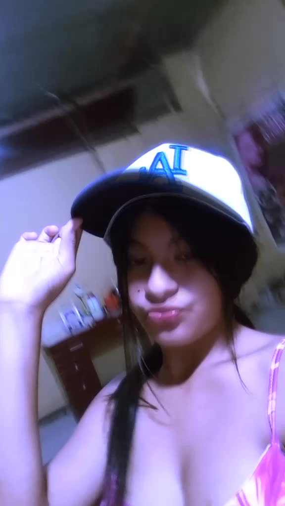@🐧&bull;
