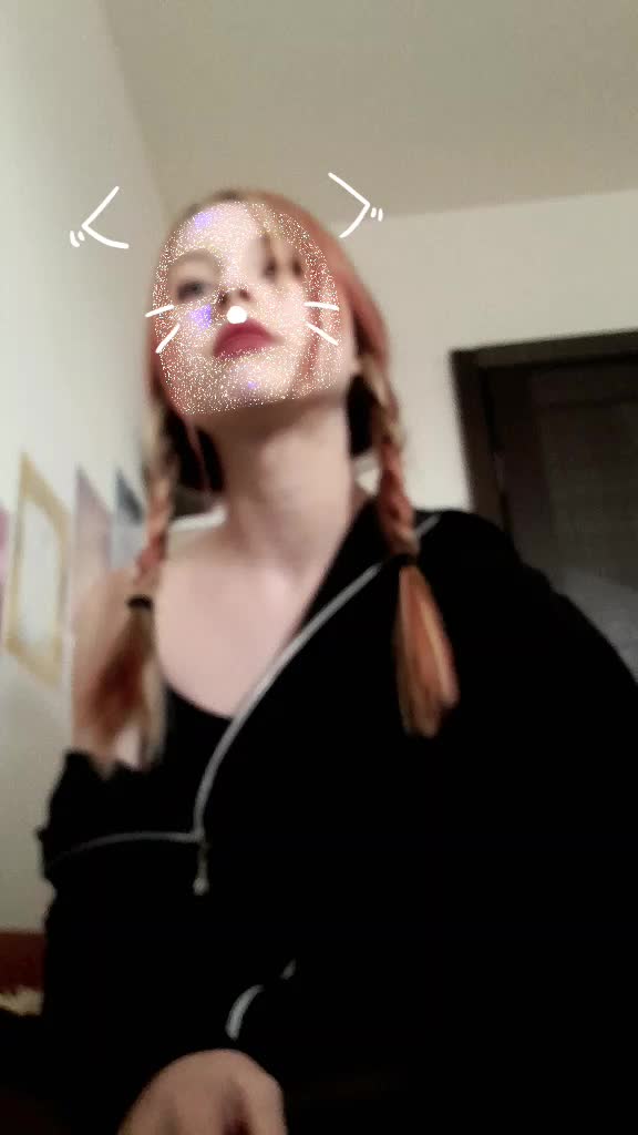 @Анжеличка